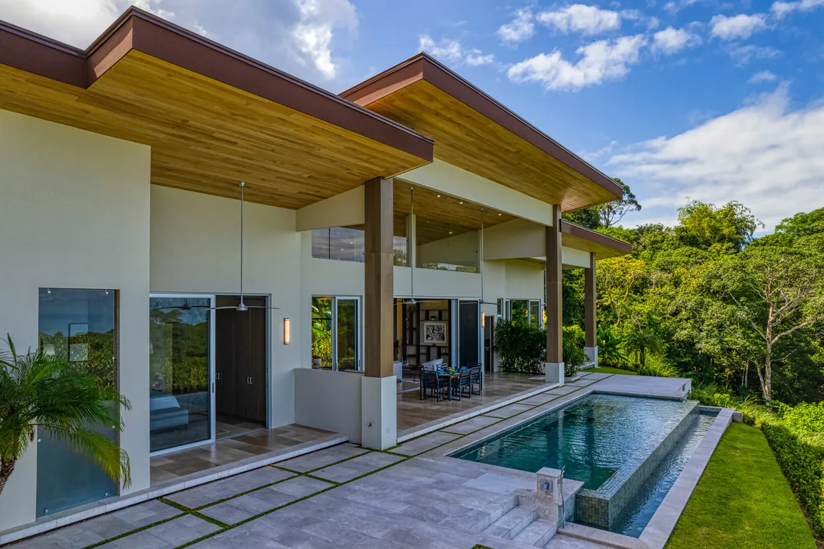 Turnkey Home Construction in Costa Rica: What It Includes and Why It’s Ideal for Foreign Buyers